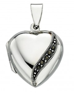 Collier coeur et marcassite en argent 925/1000