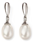 Boucle d'oreille perle et diamant en or blanc 375